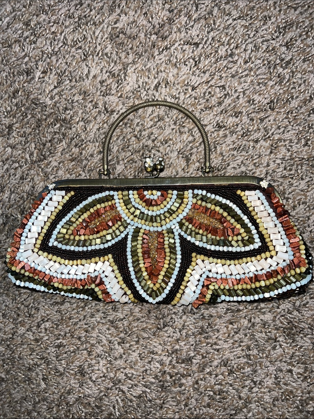 Beaded evening clutch, La Regale, floral pattern with metal frame